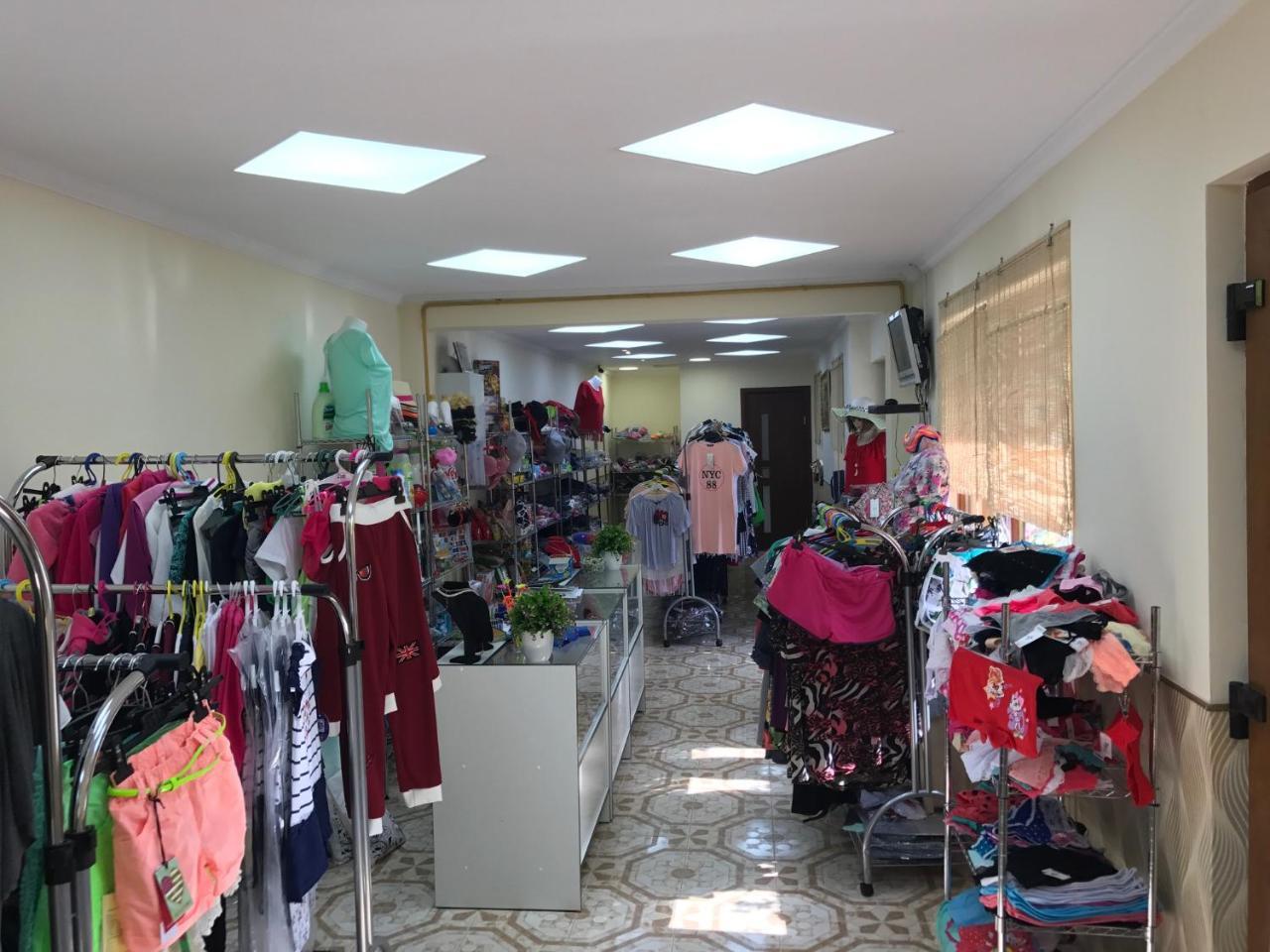 Villa Eden Delux Yanoshi Luaran gambar